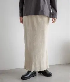 【ローリーズファーム】シャイニーベロアタイトスカート【新品タグなし未使用品】