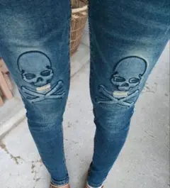 クラシカルエルフ　ドクロデザイン　デニムパンツ　　スキニーデニム　スキニーパンツ