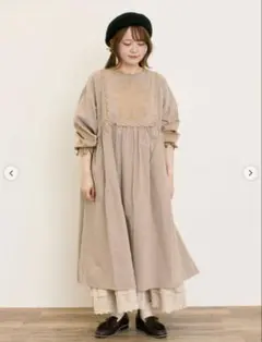 配色刺繍　オフ　サマンサモスモス　SM2 ワンピース　刺繍　S