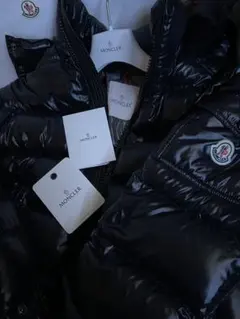 MONCLER ダウンジャケット