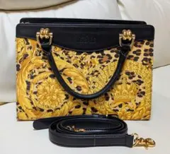 GIANNI VERSACE　ベロア　ハンドバッグ　ｗ2125-0930-③-④ GIANNI VERSACE – VINTAGE SELECT SHOP MAISON DE VII