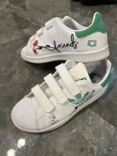 美品Adidasオリジナルススニーカー　21cm