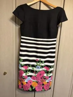 花柄 フラワー ボーダーモノトーンワンピース 上品 春物