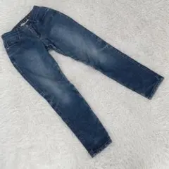 Item thumbnail for item 0a4ced21-e659-4290-81a5-88e8041d32e3