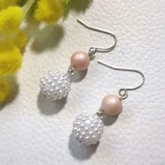 ハンドメイドピアス　2844　　　　　　つぶつぶパールビーズ