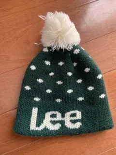 Lee 緑色ドット柄ニット帽 ポンポン付き