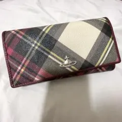 ビビアンウエストウッドメリッサ　チェック柄　長財布