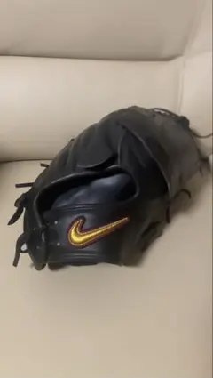 Nike 硬式グローブ 黒 DIAMOND ELITE 投手用　上原モデル　野球