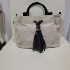 これからの季節に キタムラ（Kitamura） ベージュ フリンジ巾着型バッグ