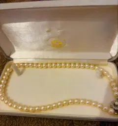 ホワイトパールネックレス 専用ケース付き