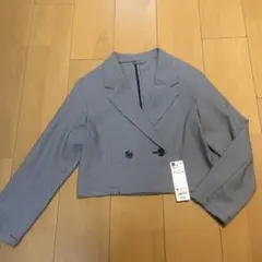 GU新品タグ付き⭐︎girlsクロップドジャケット　M