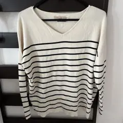 AZUL 薄手ニットMのサムネイル