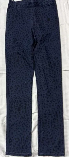 Item thumbnail for item 943c2651-f161-4cff-89ca-3b5e5fab7652