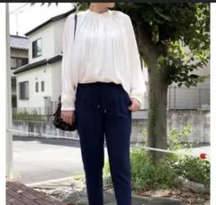 美品【HELIOPOLE】エリオポール　ギャザースモック　ブラウスのサムネイル