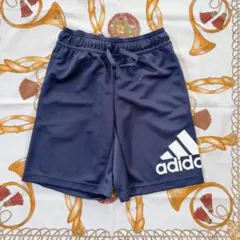 アディダス　ハーフパンツ 半ズボン　ショート　パンツ　130 ネイビー