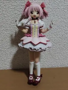ToHeart2 ルーシー・マリア・ミソラ 赤メイド&限定黒メイド フィギュア