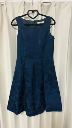 ネイビー フラワー柄 ノースリーブ ドレス