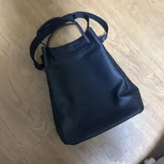 極美品✨️ 【Aeta】ボンサック レザー 巾着ショルダーバッグ 黒 