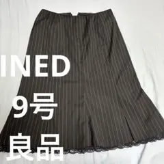 【良品】INED ブラック　ストライプスカート