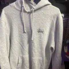 Stussy プルオーバー パーカー グレーのサムネイル