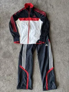adidas 上下セット　Mサイズ