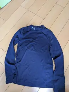 Under Armour ColdGear ネイビー 長袖アンダーシャツ