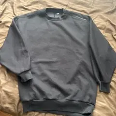 UNIQLO ブラック クルーネック スウェット M