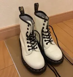 【美品】Dr. Martens ホワイトハイカットブーツ UK3