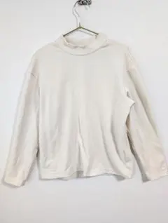 UNIQLO　ソフトフリースハイネックTシャツ 140