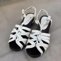 NUOVO ホワイト ストラップサンダル