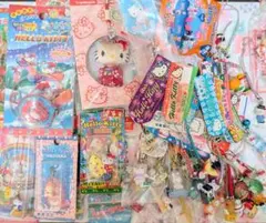 ハローキティ ご当地キティ ストラップ 50個おまとめ（嶽本野ばら
