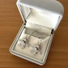 【美品】ミッキー　スワロフスキー　ピアス