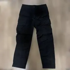 ユニクロ カーゴパンツ S 黒 ワイドフィット ミリタリー