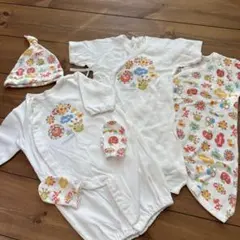 カバーオール、新生児肌着　sassy　2月購入