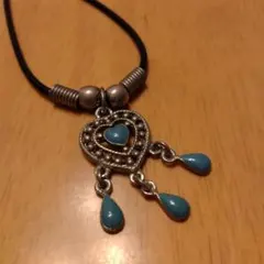 ハート型ペンダント ネックレス