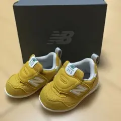 New Balance 313ニューバランスベビーシューズ イエロー 11.5㎝