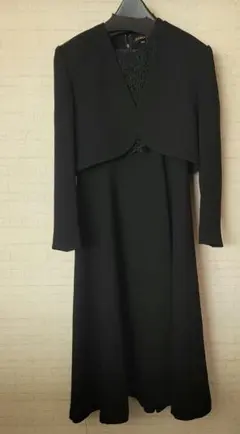 日曜までお値下げ　9号　　ブラックフォーマル