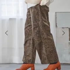 ニコアンド プリントコーデュロイパンツ