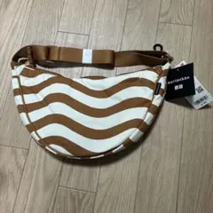 UNIQLO x Marimekko ラウンドミニショルダーバッグ