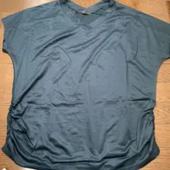しまむら　Vネック　シャツ・ブラウス　グリーン　L size