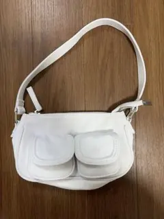 新品☆シュベック ミニショルダーバッグ ハンドバッフラップポケット 白のサムネイル