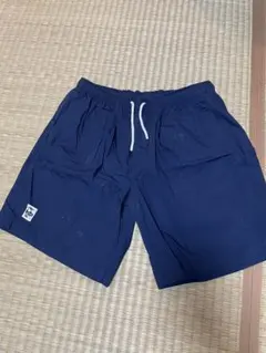 CHUMS ネイビー ショートパンツのサムネイル