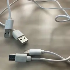 USB ケーブル