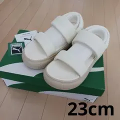 【PUMA】Mayu Puffy Sandals Womenのサムネイル
