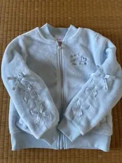 sue 水色 フリースジャケット　110cm