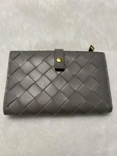 お値下げ可能　ボッテガべネタ　二つ折り財布