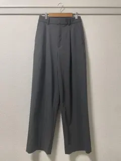 ユニクロ タックワイドパンツ Sサイズ グレー