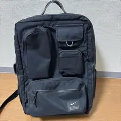 Item thumbnail for item 6b989caa-2a8a-4bec-889d-2d78ee0e774e