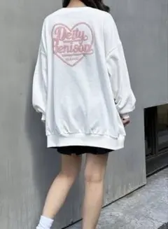 INGNI BACKハートロゴスウェットチュニック　ホワイト　M