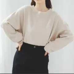 【新品未使用】 ベージュ オーバーサイズ ニット 長袖
